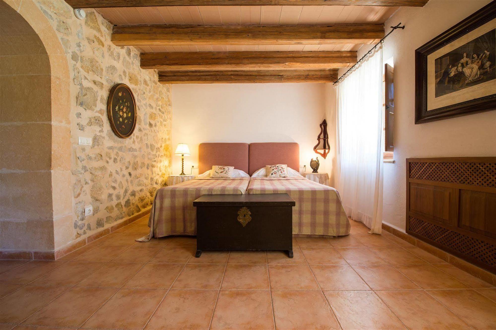 Hotel Rural Can Feliu Porreres Exterior photo