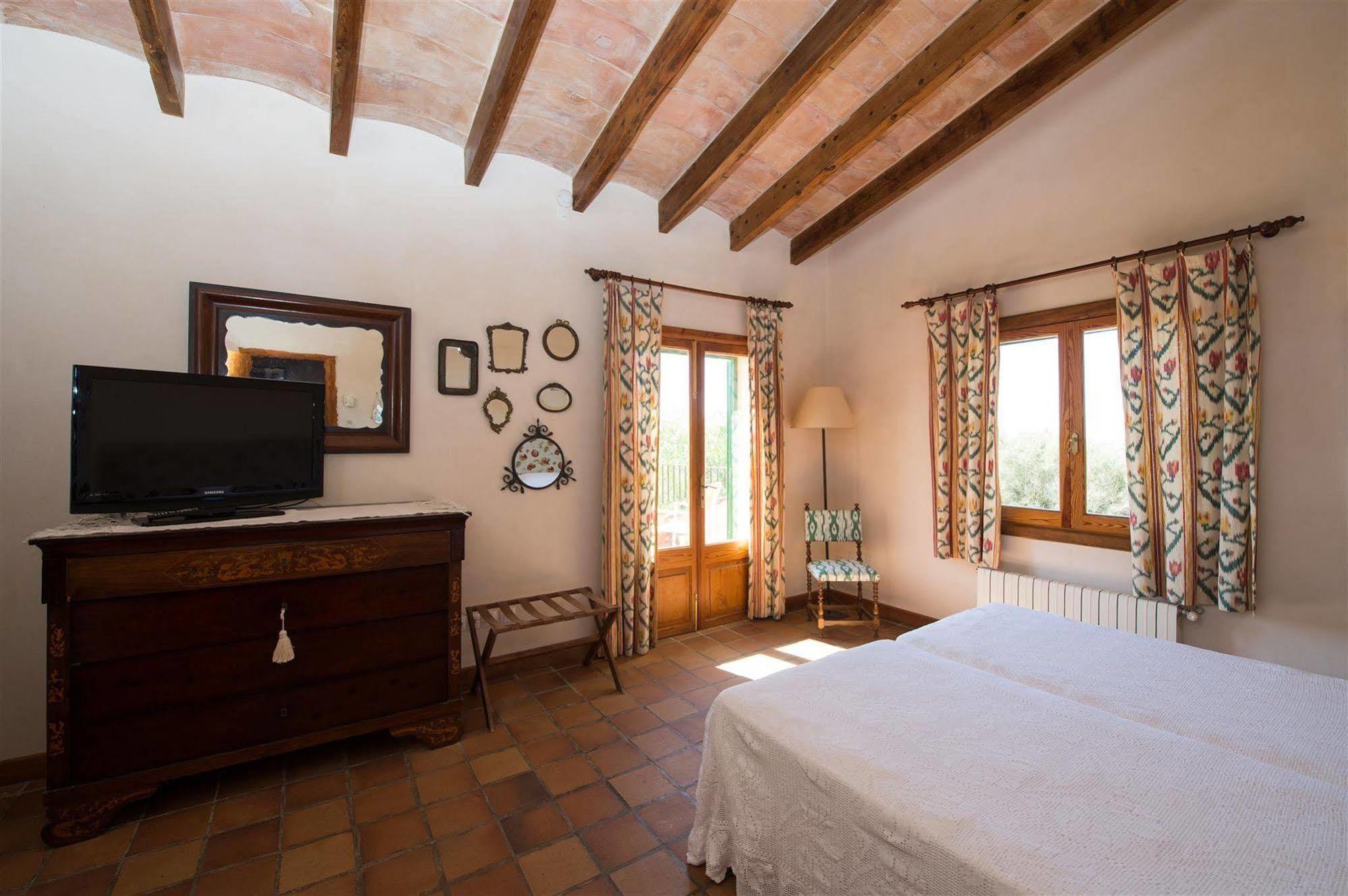 Hotel Rural Can Feliu Porreres Exterior photo